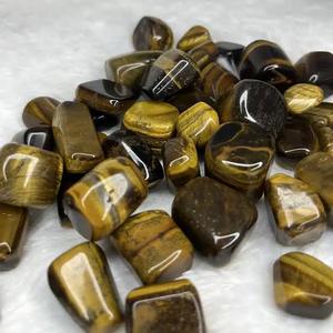 คริสตัลสีทองขัดเงาลายตาเสือแกะสลักบนหินอัญมณีธรรมชาติ20-25มม. ฮวงจุ้ยเรกิจักระ - Product Image 5