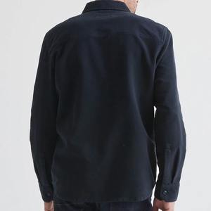 เสื้อเชิ้ตผู้ชายผ้าฝ้ายผสมใยไผ่ มีกระเป๋า ผ้าฟลานเนลออร์แกนิค แขนยาว ติดกระดุม สำหรับผู้ชาย - Product Image 6