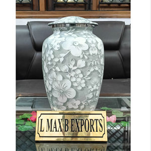 Urnas de cremación para adultos de aluminio con flores blancas para cenizas humanas con bolsa de terciopelo gratis - Product Image 1