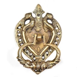 Unique Hand Shaped Metal <b>Door</b> Knocker With Artistic Detailing <b>For</b> Main <b>Door</b> Decor And Classic Home Display From India - Product Image 4