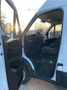 NUEVO IVECO DAILY VAN 2023 4X4 TRACCIÓN EN LAS CUATRO RUEDAS, TRANSMISIÓN HIDRÁULICA, REMOLQUE DE VOLUMEN ESTÁNDAR, UNIDAD DE TRACTOR/REMOLQUE, TRANSMISIÓN AUTOMÁTICA - Product Image 2