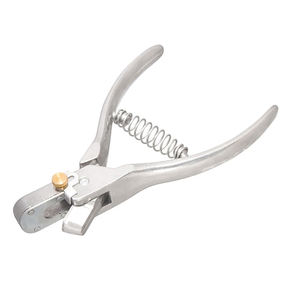 Couteau à oreilles pour bétail professionnel, en acier inoxydable robuste, réutilisable, pour l'identification des bovins, des moutons et des porcs - Product Image 6