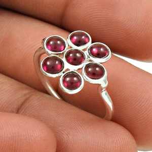 Bague Fleur en Pierre Naturelle Grenat de Dernier Design, Fabriquée en Argent Sterling 925 Massif, Bijou Bohème Fait Main pour Elle - Product Image 2