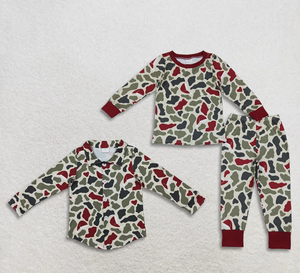 Ensemble de pyjamas de Noël pour bébés garçons, manches longues, vert et rouge camouflage, chemises boutonnées - Product Image 1