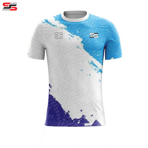 Maillot de football élégant Maillot de football léger imprimé par sublimation pour les matchs - Product Image 1