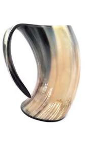 Chope à bière en corne traditionnelle de haute qualité avec un savoir-faire authentique Vaisselle en corne naturelle pour les collectionneurs et les bars à vendre - Product Image 4
