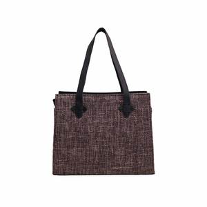 Bolso de hombro informal de estilo preppy marrón P56186 Lady Cadena de moda Cremallera impermeable Dos correas Candy National PU Poliéster - Product Image 1