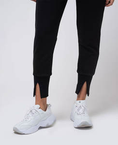 Conjunto de 2 piezas de moda informal de talla grande con logotipo personalizado, sudadera para correr, pantalones de chándal, chándales transpirables de algodón para mujer - Product Image 1