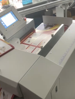 Machine à plier numérique avec écran tactile et servomoteur pour le traitement du papier de 125 à 400 g/m²
