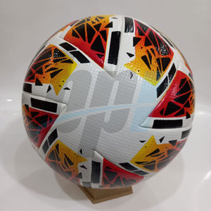 Ballon de football thermocollé de qualité supérieure, style unique, robuste et durable - Product Image 3