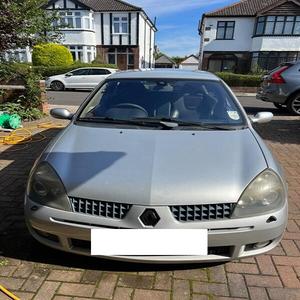 RENAULT CLIO 2.0 2004 D'OCCASION CÔTÉ GAUCHE/DROIT - Product Image 1