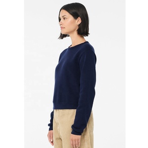 Bella Canvas 7511 FEMME CLASSIC RAS DU COU Mi-long SWEATSHIRT doux, chaud éponge polaire Pull à capuche pour femme - Product Image 4