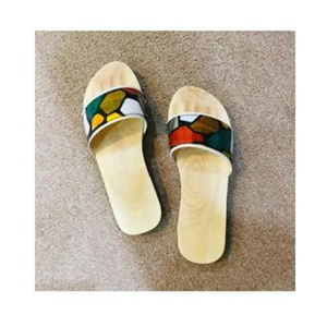 Hot Summer Items Women Wooden <b>Clogs</b> Wholesale Customized Design From Viet Nam - Product Image 6