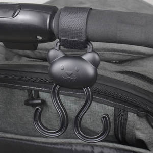 Gancho Universal de Plástico para Carriolas de Bebé - Product Image 4