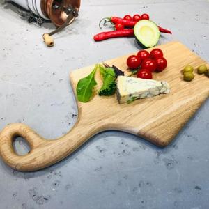 Grande planche à découper robuste en bois naturel pour trancher sans effort et servir les aliments Durabilité assurée - Product Image 5