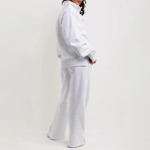 Conjunto Deportivo de Mujer de Alta Demanda para Invierno, Cortavientos Transpirable, Color de Contraste, Última Tendencia, Duradero, 100% Nailon - Product Image 3