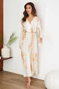 จั๊มสูททรงวีเนค สายเดี่ยวสีเบจสไตล์โบฮีเมียน ความยาวมิดิ เอวเข้ารูป ดีไซน์หวานสไตล์วินเทจ เหมาะสำหรับคริสต์มาส เนื้อผ้าระบายอากาศดี ความยาวเหนือเข่า ผลิตตามแบบ ODM ทำจากผ้าวิสโคส - Product Image 5