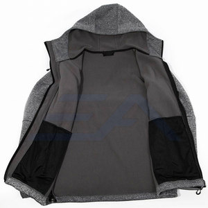 Chaqueta Softshell Personalizada al por Mayor con Logotipo en el Cuello, Fabricada en Poliéster, Transpirable y Ecológica para Uso en Exteriores - Product Image 5