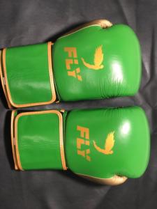 Guantes de Boxeo de Entrenamiento de Combate Nuevos OEM ODM en Venta, Cómodos Guantes de Boxeo Profesionales Personalizados Plateados - Product Image 5