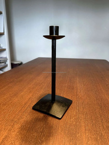 Ensemble de 5 chandeliers à tige brute noir doré de type debout | Bougeoir | Fer forgé fait main - Product Image 5