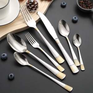Juego de Cubiertos de acero inoxidable para Bodas de lujo Cuchillos de plata Cuchara Tenedores Cubiertos Premium con oro duradero - Product Image 5