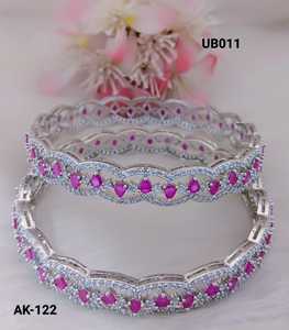 Ensemble de bracelets de mode AD faits à la main pour femmes bijoux étincelants pour les mariages vêtements de fête et cadeaux élégants - Product Image 5