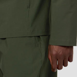 Chaqueta Deportiva Impermeable y Cortavientos para Adultos, Talla Grande, Transpirable, con Estampado, para Invierno, para Correr y Entrenar al Aire Libre, Personalizable, Venta al Por Mayor - Product Image 4