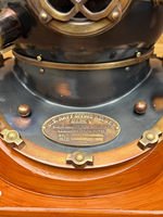 Casque de plongée vintage en laiton bleu foncé, objet décoratif |   Casque de plongée antique pour les profondeurs marines