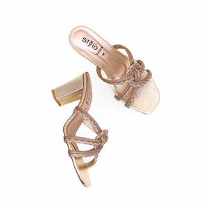 Golden FN7814 Fancy Sports pour pantoufles confortables et élégantes - Product Image 1