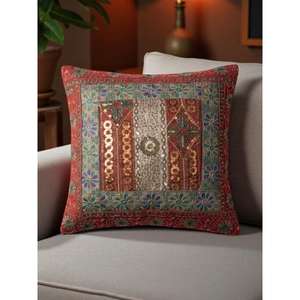 Funda de Almohada Marroquí Hecha a Mano, Funda de Cojín Tradicional Bereber, Cojín Decorativo Boho para Sofá, Almohada Decorativa de Algodón para el Hogar - Product Image 1