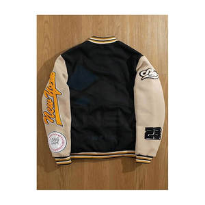 แจ็คเก็ตวาร์ซิตี้ผู้ชายสไตล์เท่ห์ ปักตัวอักษร ตัดสี แต่งแถบลายทาง แขนยาว ติดกระดุมด้านหน้า สีแอปริคอตและสีดำ ขายส่ง - Product Image 2