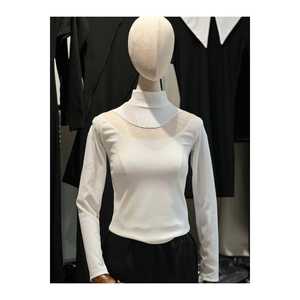 Blusa de Tela Otomana con Detalles de Tul - Product Image 2