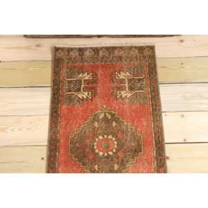 Tapis de 1,6 x 3,3 pieds, petit tapis turc vintage, tapis en laine rouge - Product Image 3