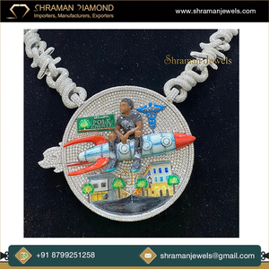 เครื่องประดับแฟชั่นหรูคุณภาพสูงสำหรับผู้ชาย จี้เพชรโมอิสซาไนต์ทรงกลมแบบฮิปฮอป รุ่น “ROCKET MAN” ประดับเพชร VVS พร้อมสร้อยคิวบันแบบแหลม 18 นิ้ว - Product Image 3