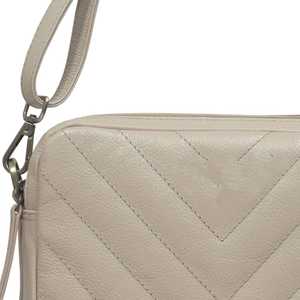 กระเป๋าสะพายพาดลำตัวหนังแท้เนื้อนุ่มหรูหราคุณภาพระดับพรีเมียมจากผู้ผลิตอินเดีย - Product Image 4