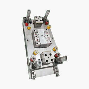 แม่พิมพ์ปั๊มปั๊มโลหะสำหรับอุปกรณ์เสริมตัวถังรถยนต์แบบกำหนดเอง - Product Image 3