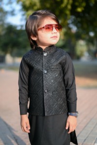 Traje Tradicional Pakistaní de Alta Calidad para Niños, Shalwar Kameez de Algodón Largo con Chaleco, Ropa Elegante para Bodas y Fiestas de Eid - Product Image 4