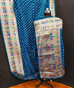 Impresionante sari de algodón para mujer con hermoso diseño estampado y elegante aspecto nupcial para ropa de fiesta de boda - Product Image 2