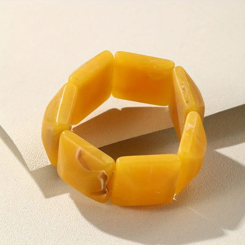 Jaune