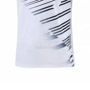 Conjuntos de uniformes de voleibol de color sólido de último diseño hechos en fábrica, ropa de práctica para un rendimiento óptimo - Product Image 6