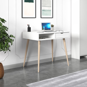 Ofrecemos escritorio blanco con patas de madera, estilo europeo, moderno, ideal para espacios de oficina en casa, mejora tu espacio de trabajo con esta elegante pieza - Product Image 3