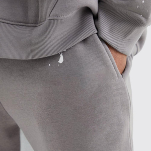 Pantalon de survêtement évasé Pantalon de survêtement blanc à taille élastique de haute qualité avec cordon de serrage Pantalon de survêtement évasé à LED large personnalisé - Product Image 3