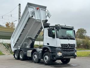 Camión Volquete Diésel Mercedes Benz AROCS 4145 8x6 Usado, Transmisión Automática, Volante a la Izquierda, 31-40T, para Transporte de Construcción - Product Image 2