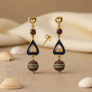 Boucles d'oreilles pendantes plaquées or pour femmes avec grenat et émail, quartz diamant et perle pour mariages et fêtes - Product Image 2