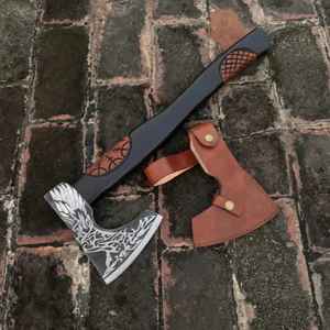 Hache Tomahawk artisanale de qualité supérieure, hache viking en acier à haute teneur en carbone avec manche en bois, qualité supérieure avec étui en cuir - Product Image 6