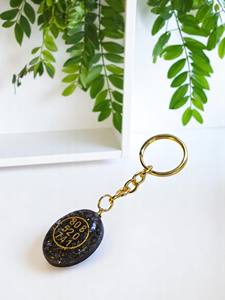 Vente en gros de haute qualité pierre précieuse pyrite Bit pièce de monnaie porte-clés plaqué or Orgonite Agate porte-clés acheter auprès d'Amayra Crystal Exports - Product Image 4