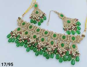 Indan vente en gros 2024 dernière mode traditionnelle plaqué or perle collier ras du cou ensemble pour les femmes - Product Image 3