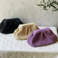 Pochette artisanale bohème moderne en raphia pour femme – Sac d'été en crochet tressé avec nœud et sequins pour mariage/fête