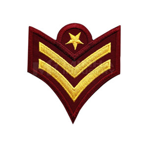 Insignes de broderie à la main personnalisés de style unique sur mesure - Product Image 1