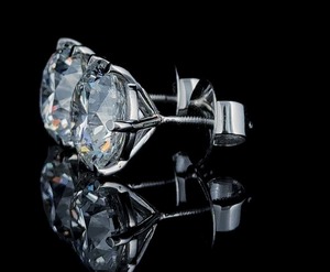 Boucles d'oreilles clous diamants vissés en plaqué or blanc Cadeau de mariage DIAMANT STUD 14K WHITE GOLD LAB GROWN - Product Image 2